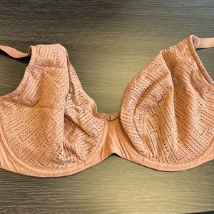 Brand new with tags Chantelle nude colored bra, size 38G (4D)